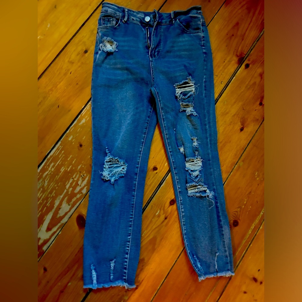Generic jeans. Stretchy.